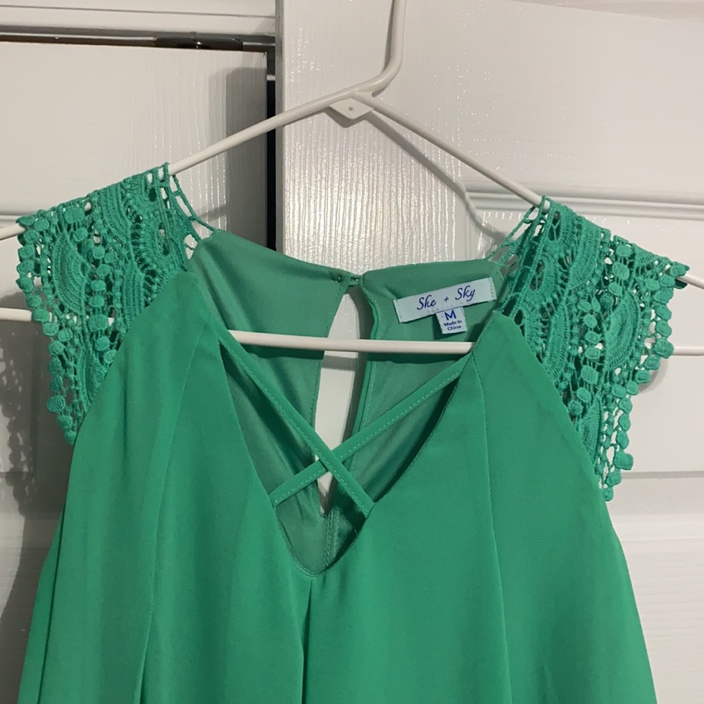 Dress - Picture 3 of 3